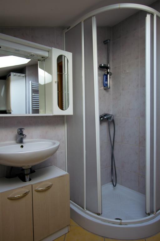 Apartment Perc Koper Buitenkant foto